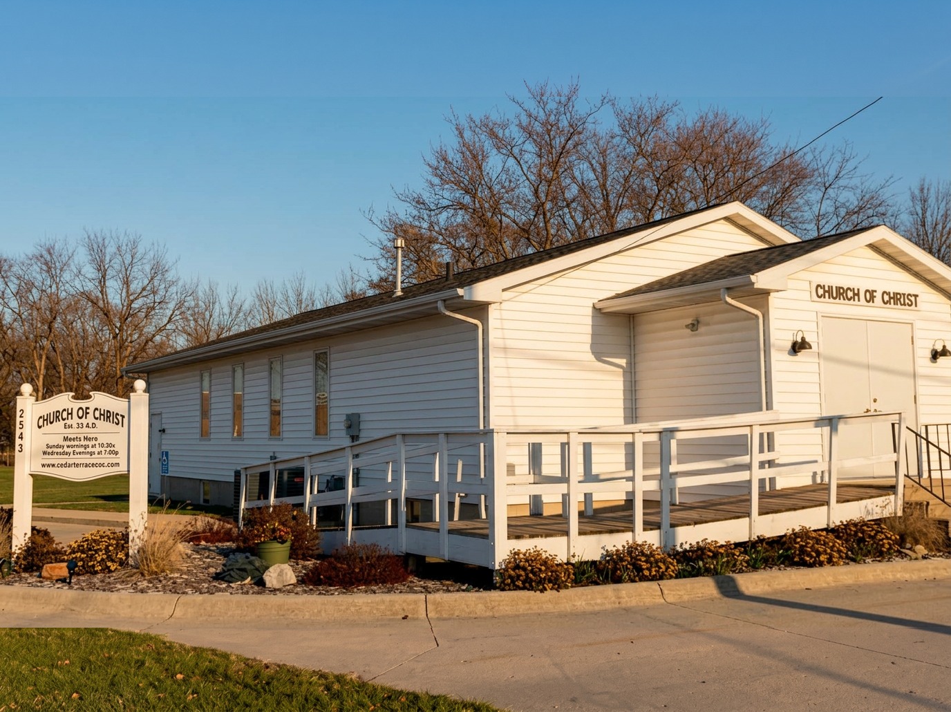 The Cedar Terrace Church of Christ building in Waterloo, Iowa
